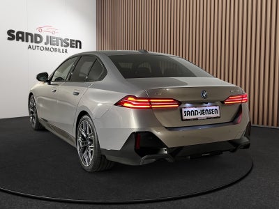 BMW i5 eDrive40 Fully Charged M-Sport