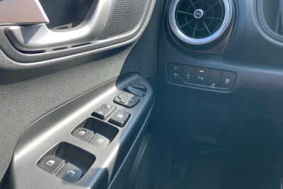 Hyundai Kona EV Trend