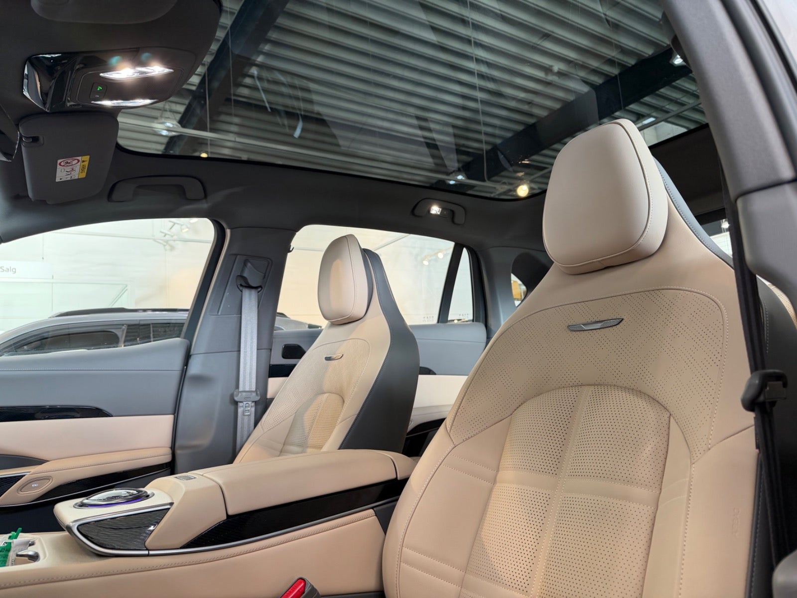 Billede af Hongqi EHS7 111 Exclusive