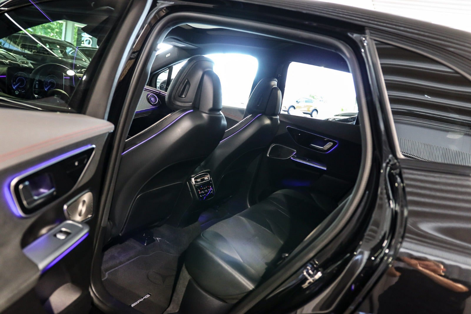 Billede af Mercedes EQE350 SUV  AMG Premium 4Matic