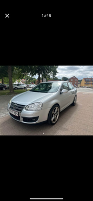 VW Jetta 1,6 Trendline 4d