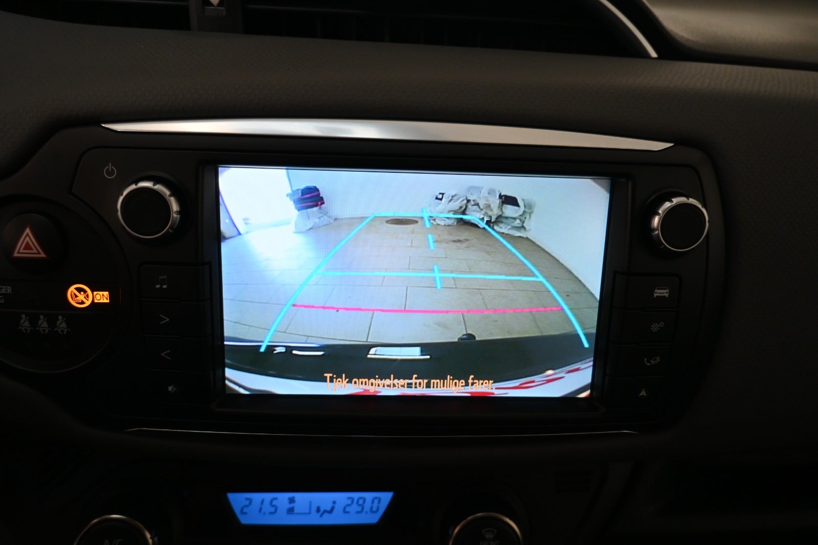 Toyota Yaris Hybrid H2 e-CVT