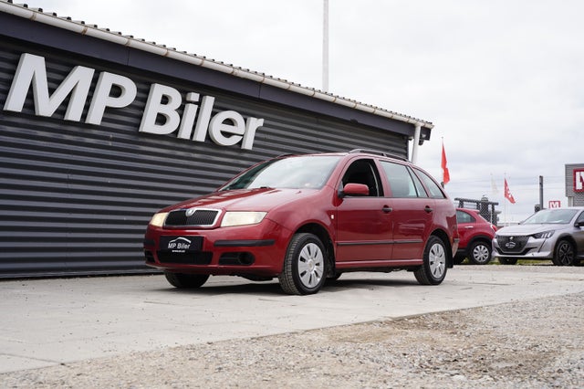 Skoda Fabia 1,4 16V 75 Ambiente Combi