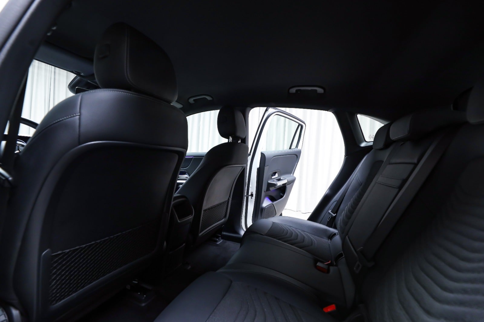 Mercedes-Benz EQA 250+ (5/8)