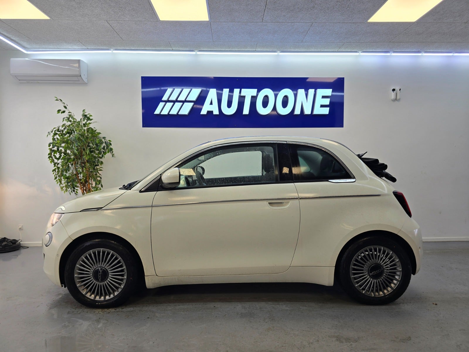 Billede af Fiat 500e 42 Icon Cabrio