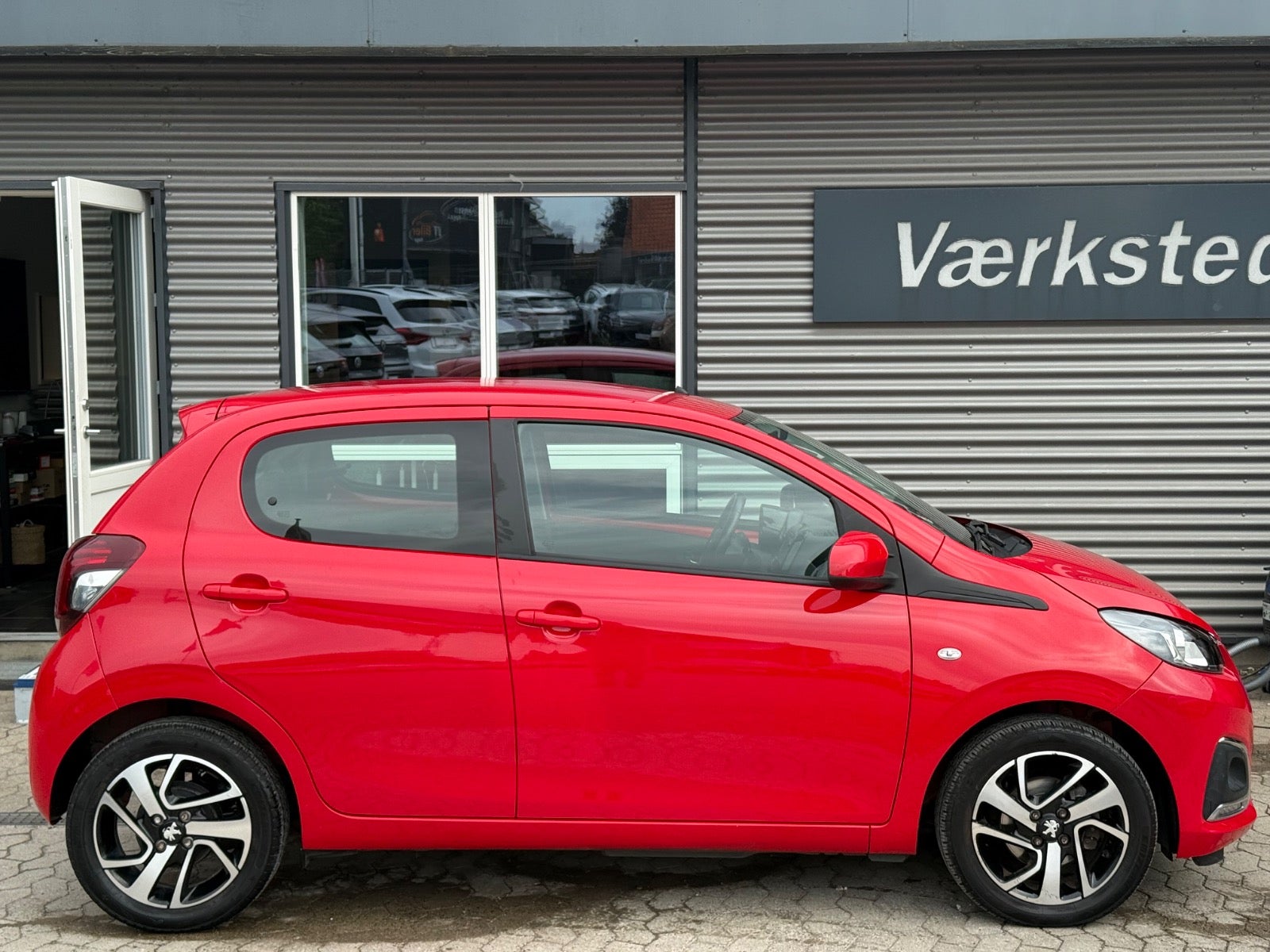 Peugeot 108 e-VTi 72 Allure+