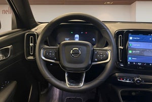 Volvo XC40 Standard Range Plus