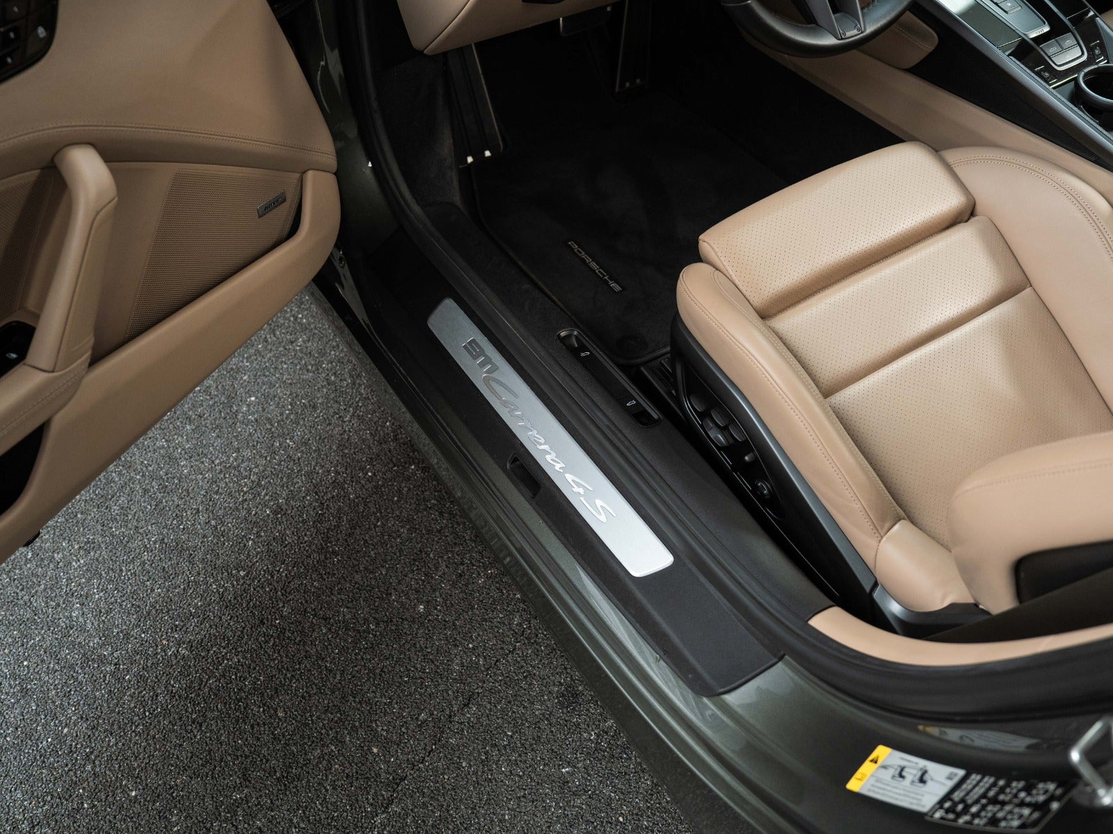 Gallery image 9 of 19