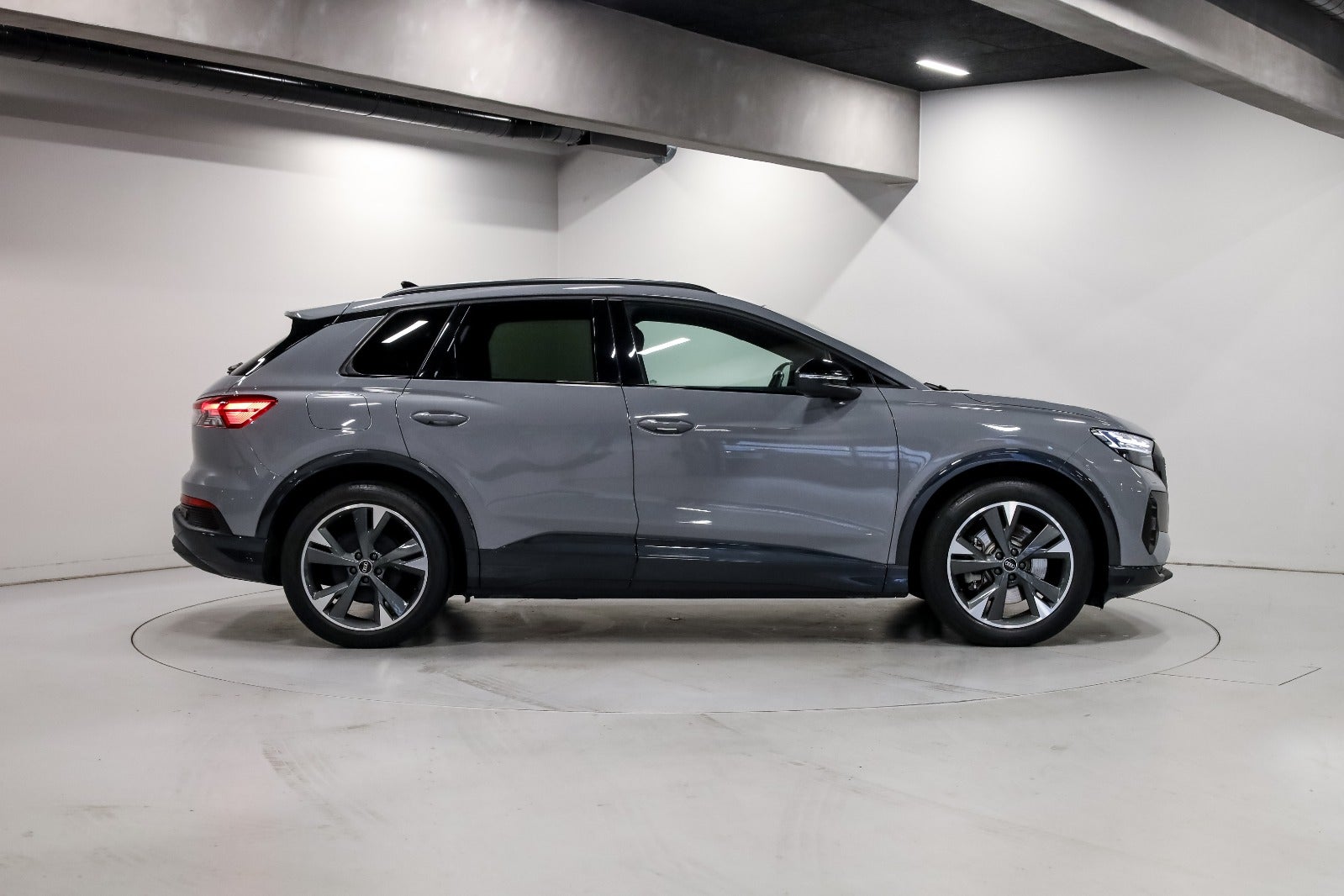 Audi Q4 e-tron 40 S-line