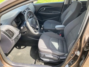 Kia Rio CVVT Active