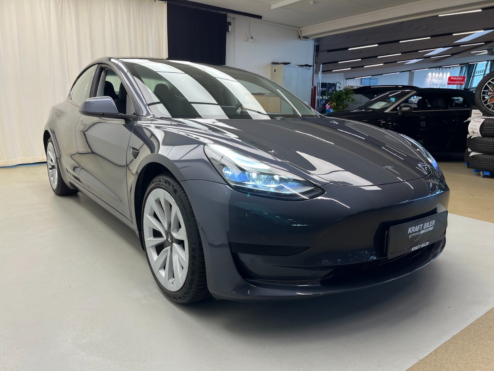 Billede af Tesla Model 3  Standard Range+ RWD