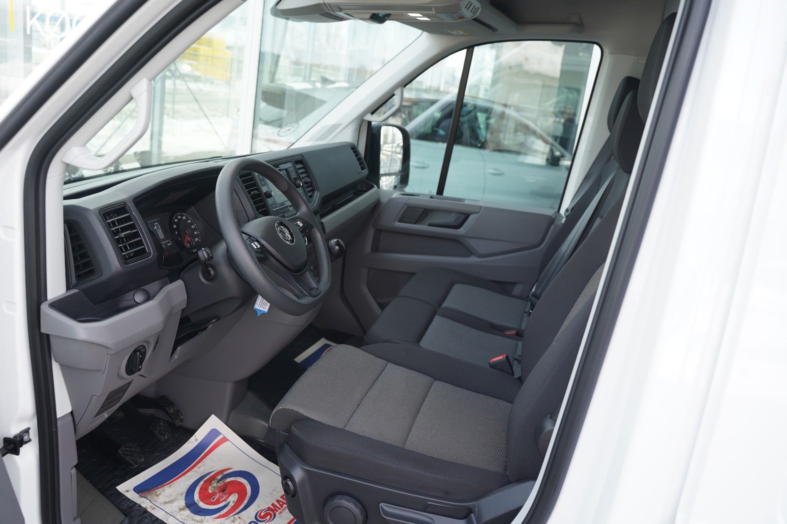 Billede af VW Crafter 35 2,0 TDi 140 Kassevogn L3H2