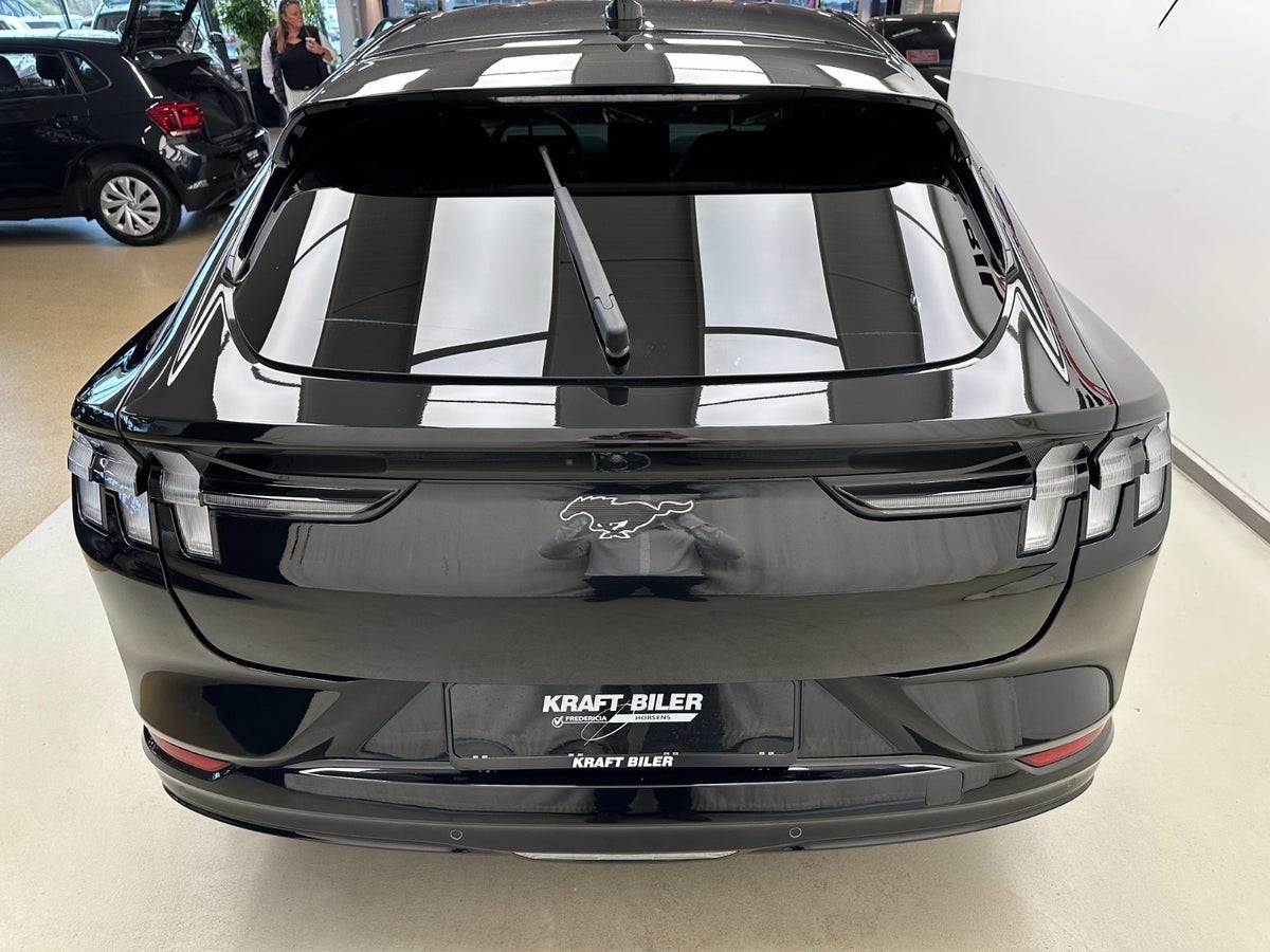Billede af Ford Mustang Mach-E 98 Premium Extended Range
