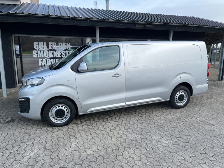 Peugeot Expert BlueHDi 120 L3 Premium Van