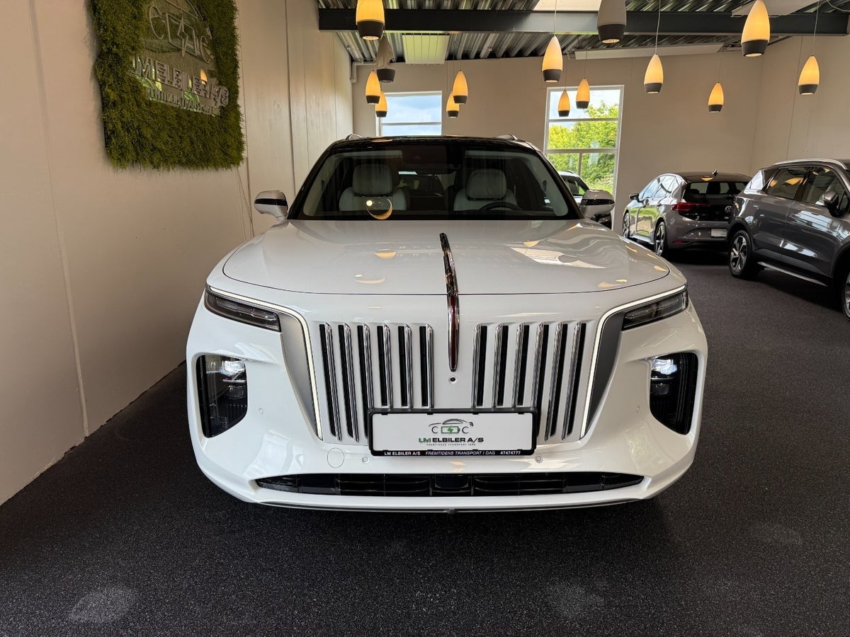 Hongqi E-HS9 Exclusive+