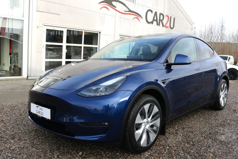 Tesla Model Y Long Range AWD