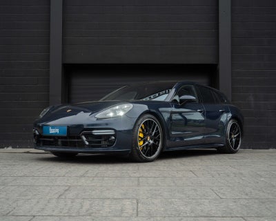 Porsche Panamera GTS 4,0 Sport Turismo PDK 5d