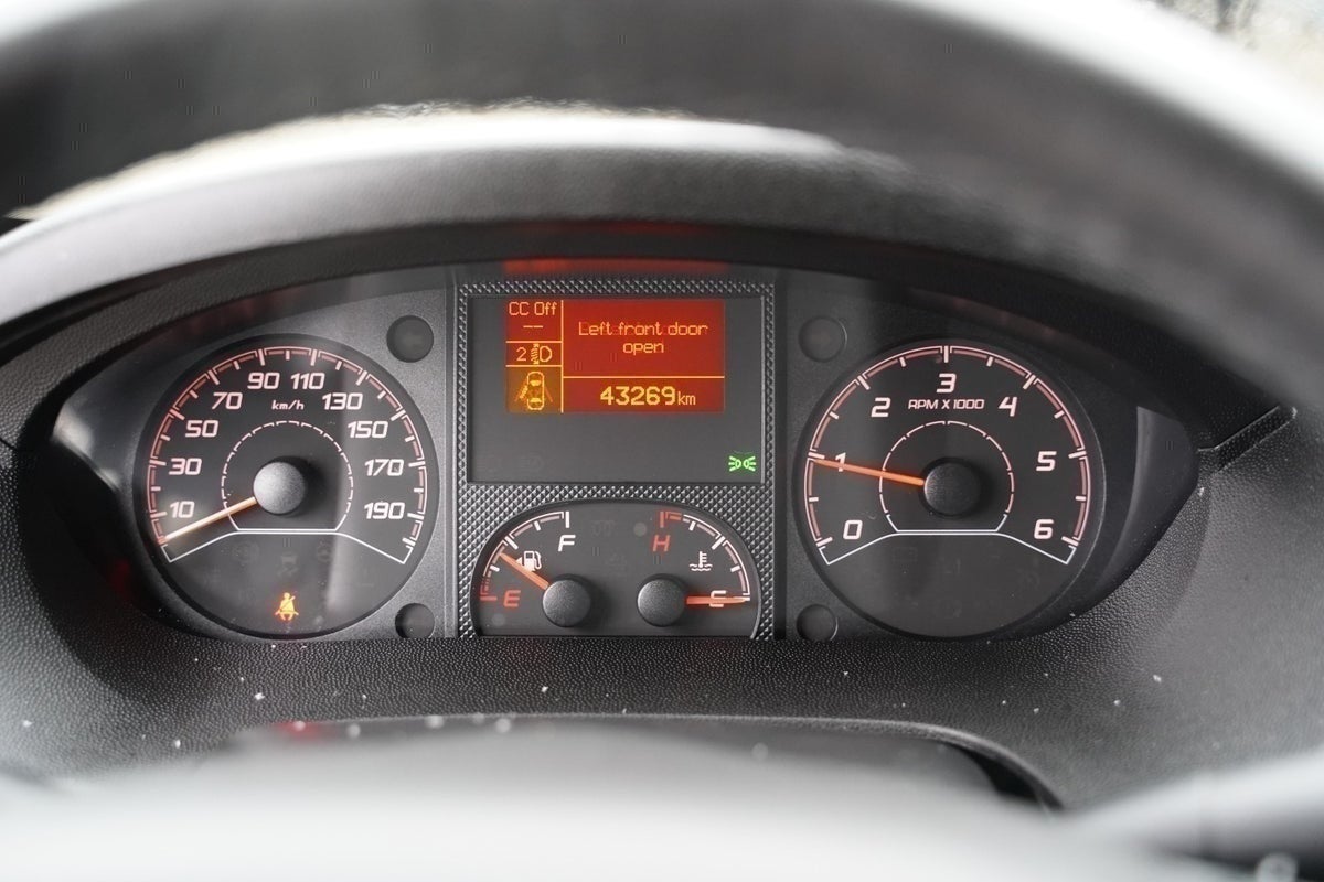 Billede af Peugeot Boxer 335 2,2 BlueHDi 165 L3H2 Premium