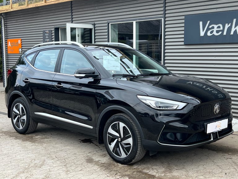 MG ZS Luxury
