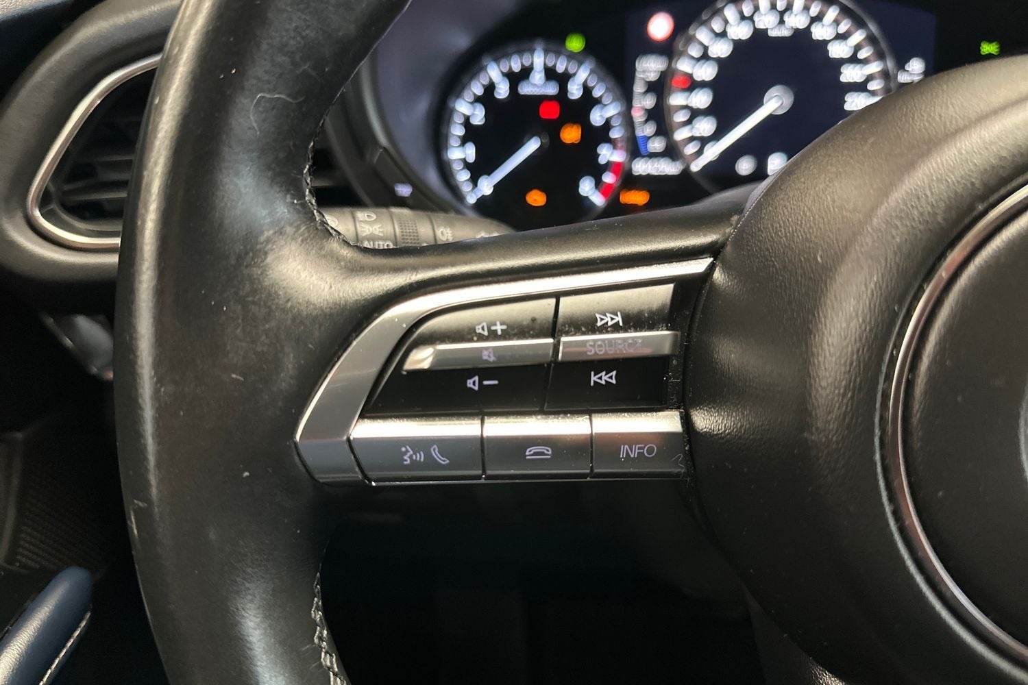Billede af Mazda CX-30 2,0 SkyActiv-X 180 Sky aut.