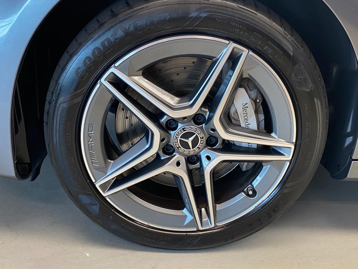 Billede af Mercedes E300 de 2,0 AMG Line stc. aut. 4Matic