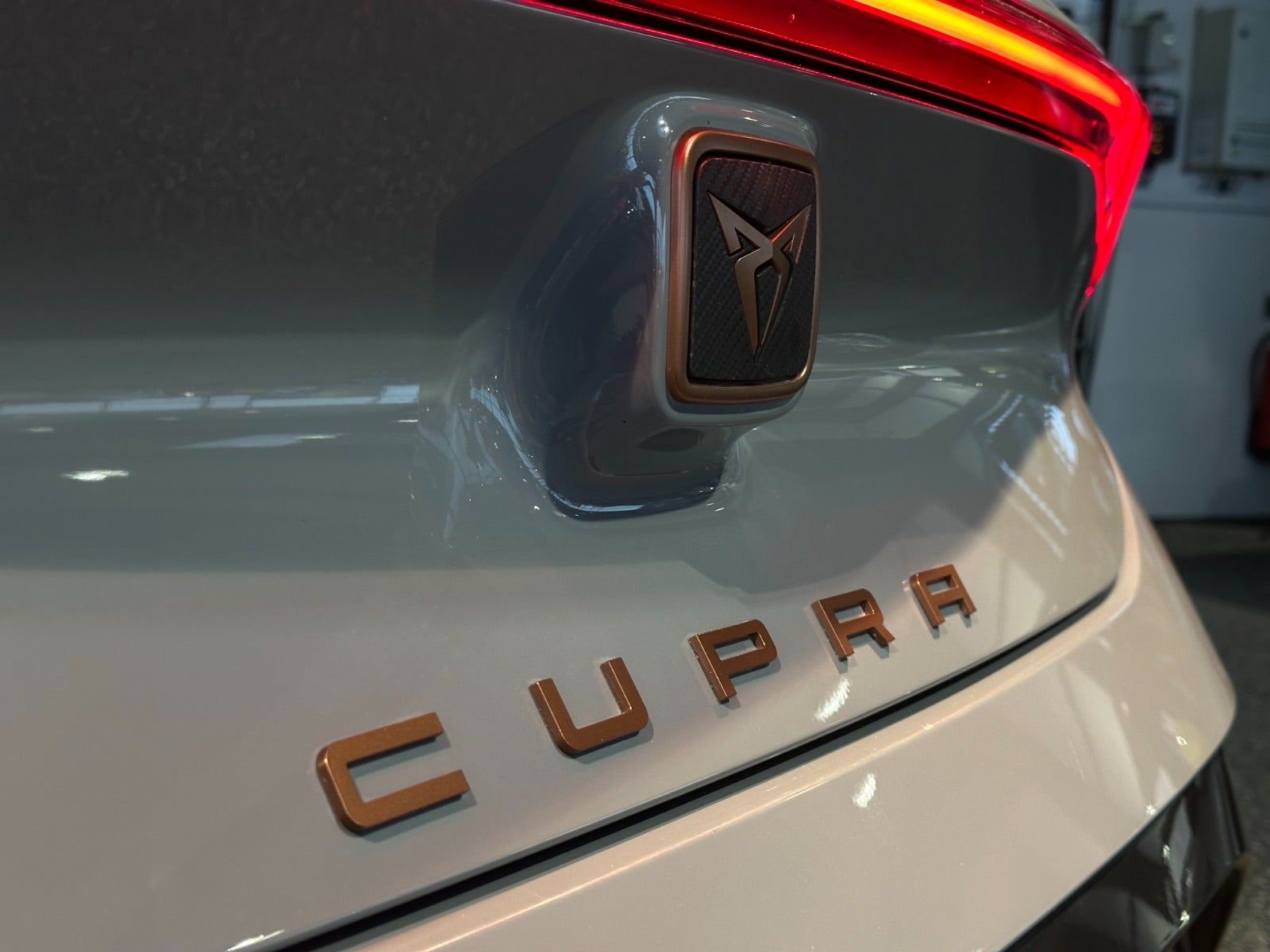 Cupra Born 58 5d - 17