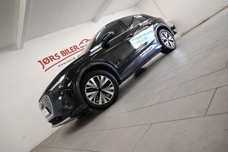 Audi Q4 e-tron Attitude
