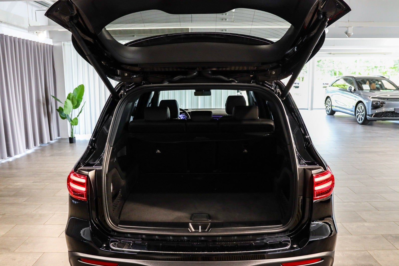 Billede af Mercedes EQB250+  AMG Premium