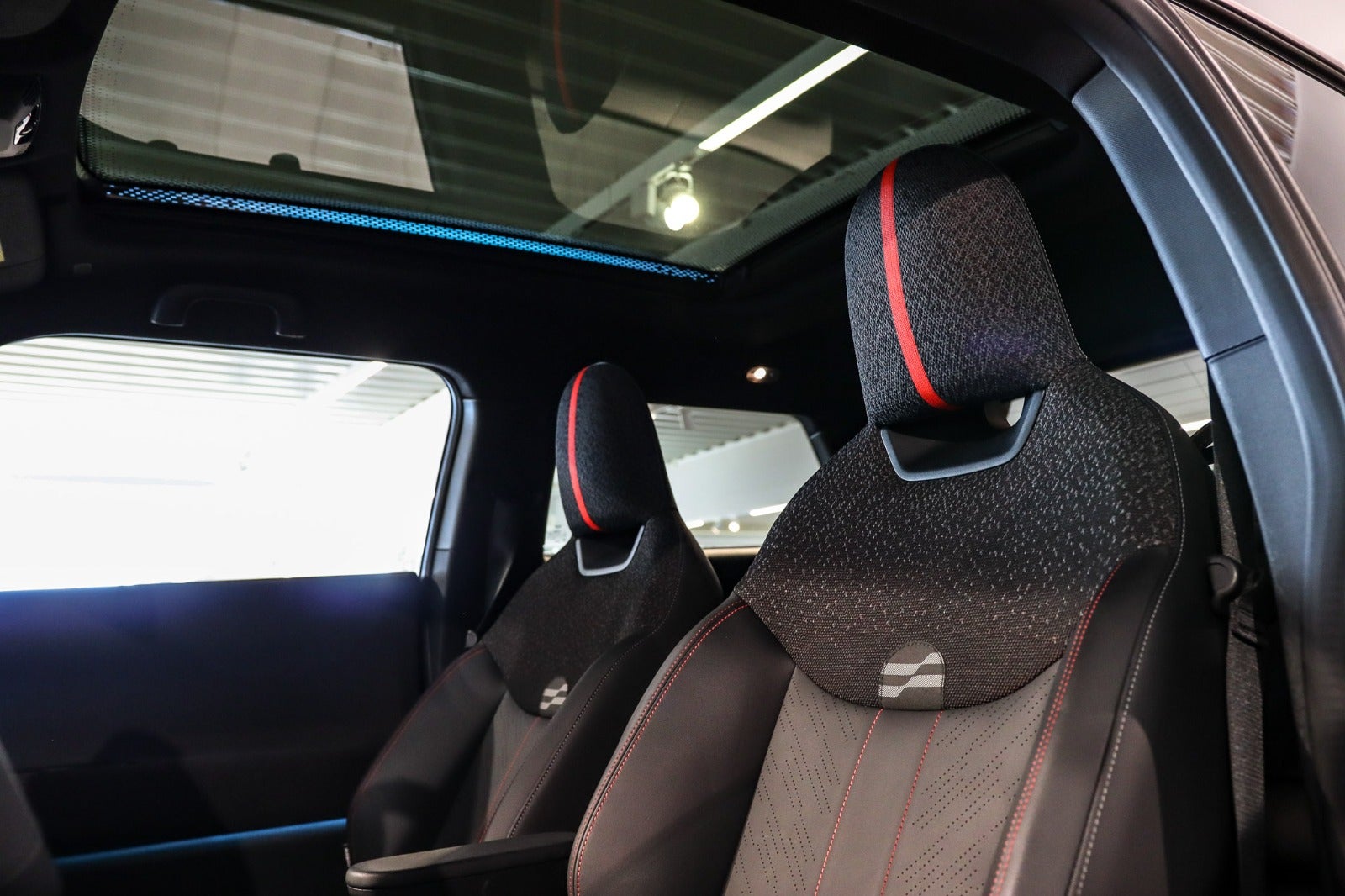 Billede af MINI Cooper SE  JCW Trim XL