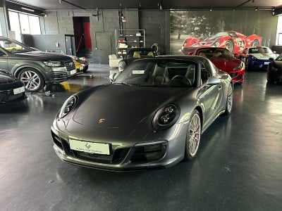 Porsche 911 Targa 4 GTS 3,0 PDK 2d