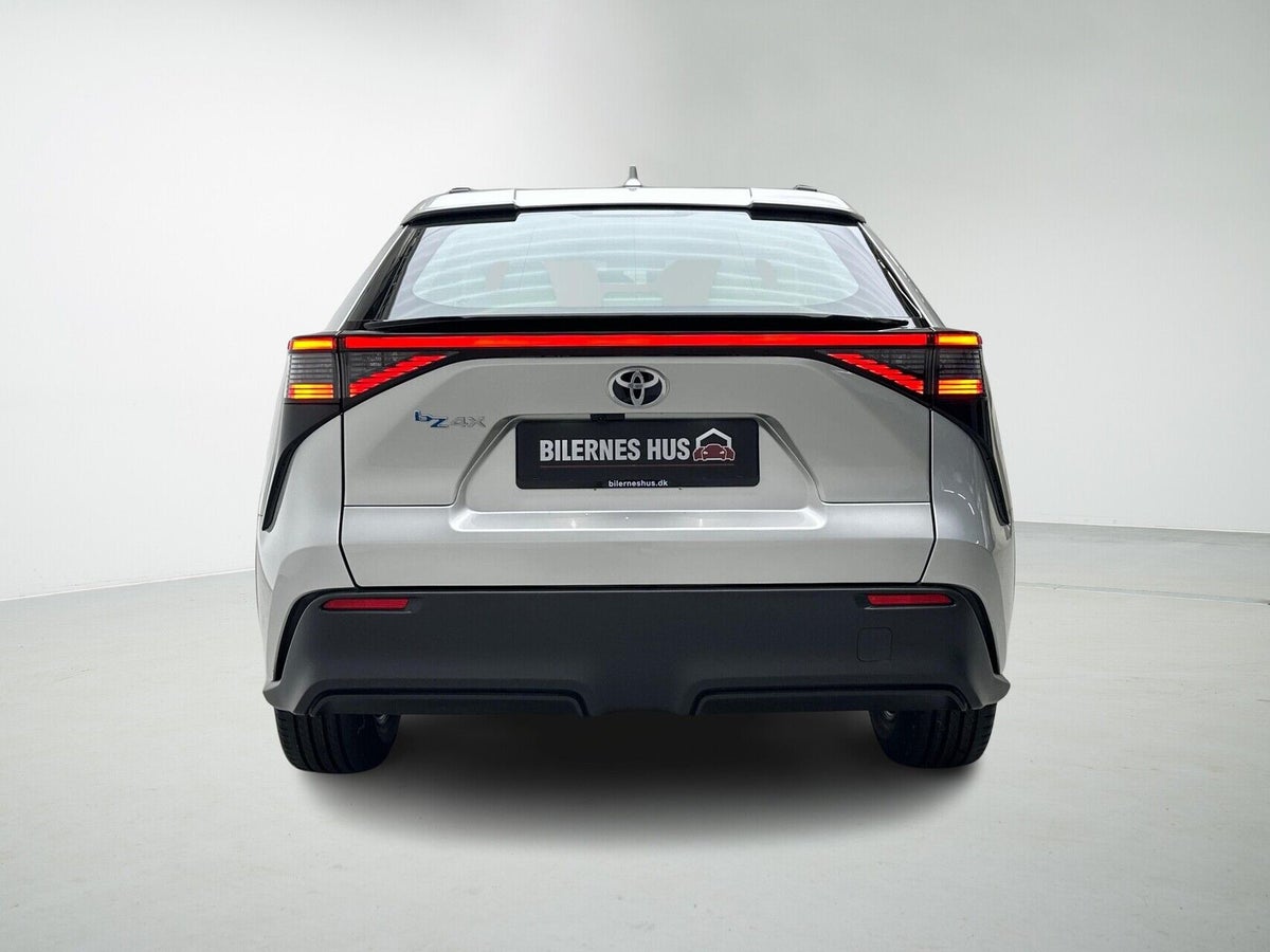 Toyota bZ4X Comfort billede 8