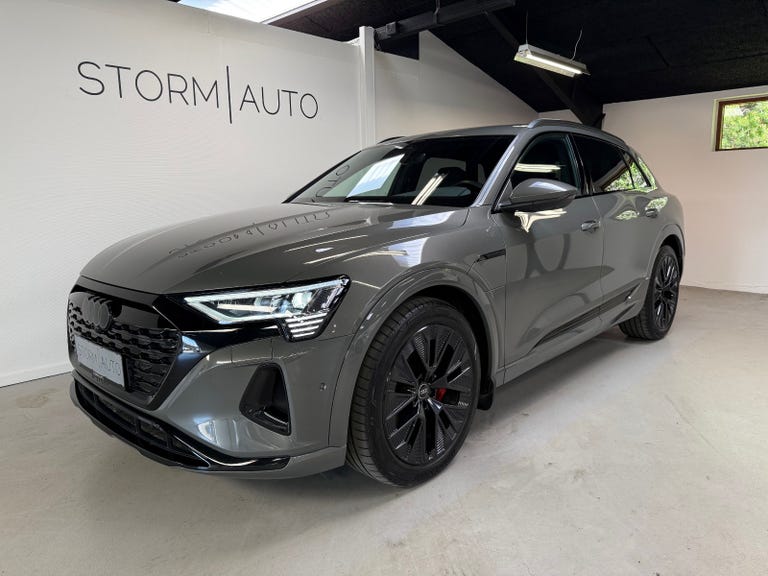 Audi Q8 e-tron quattro