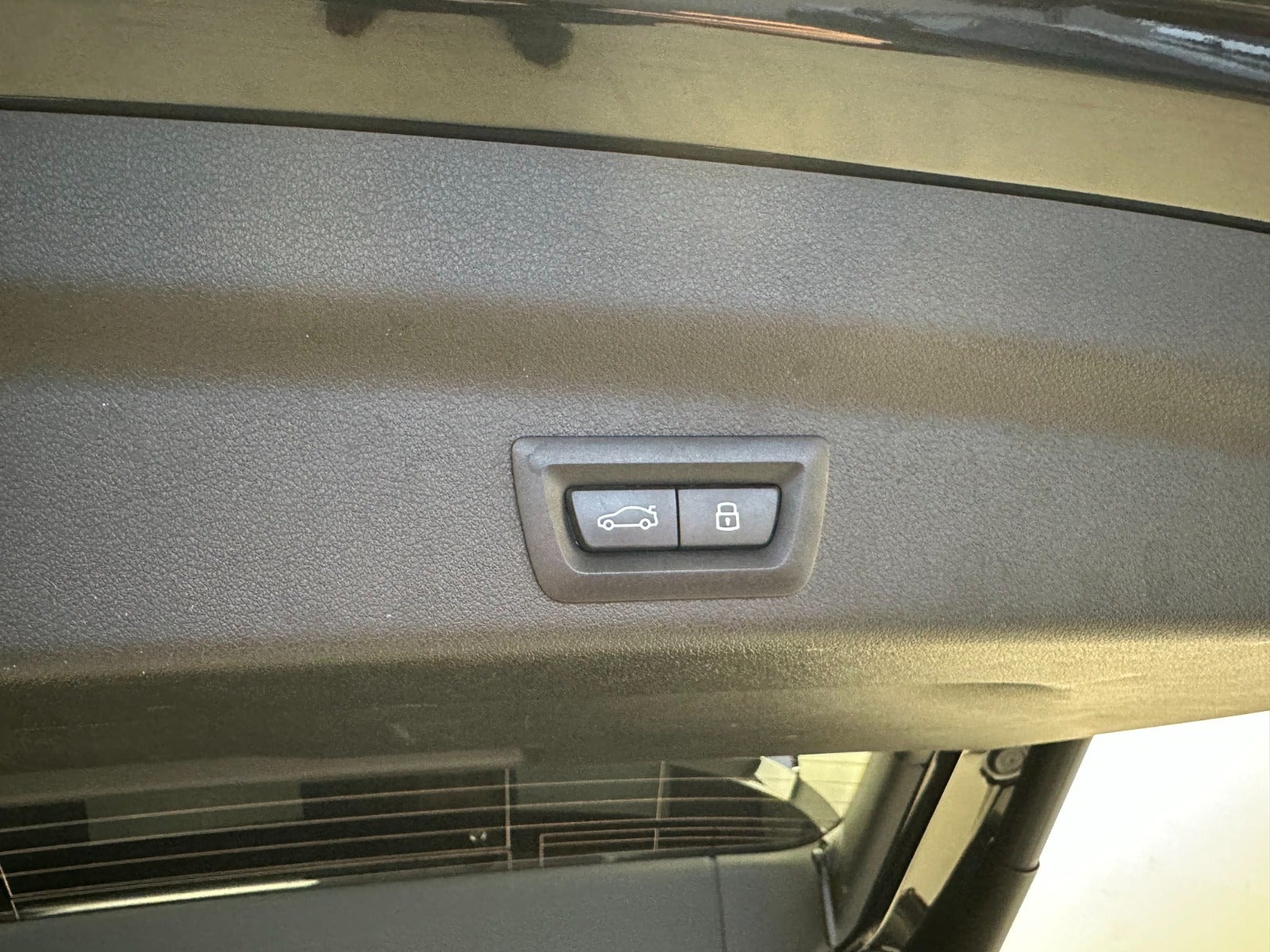 Billede af BMW iX1  eDrive20 Fully Charged M-Sport