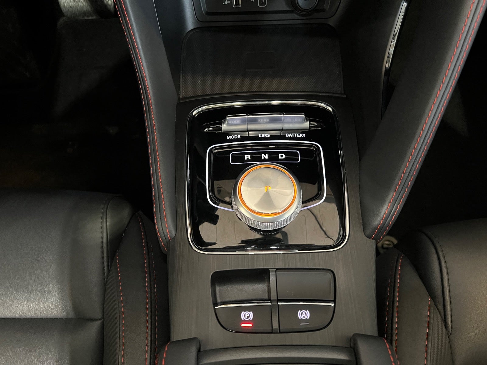 MG ZS Luxury