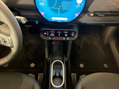 MINI Aceman SE JCW Trim M Van