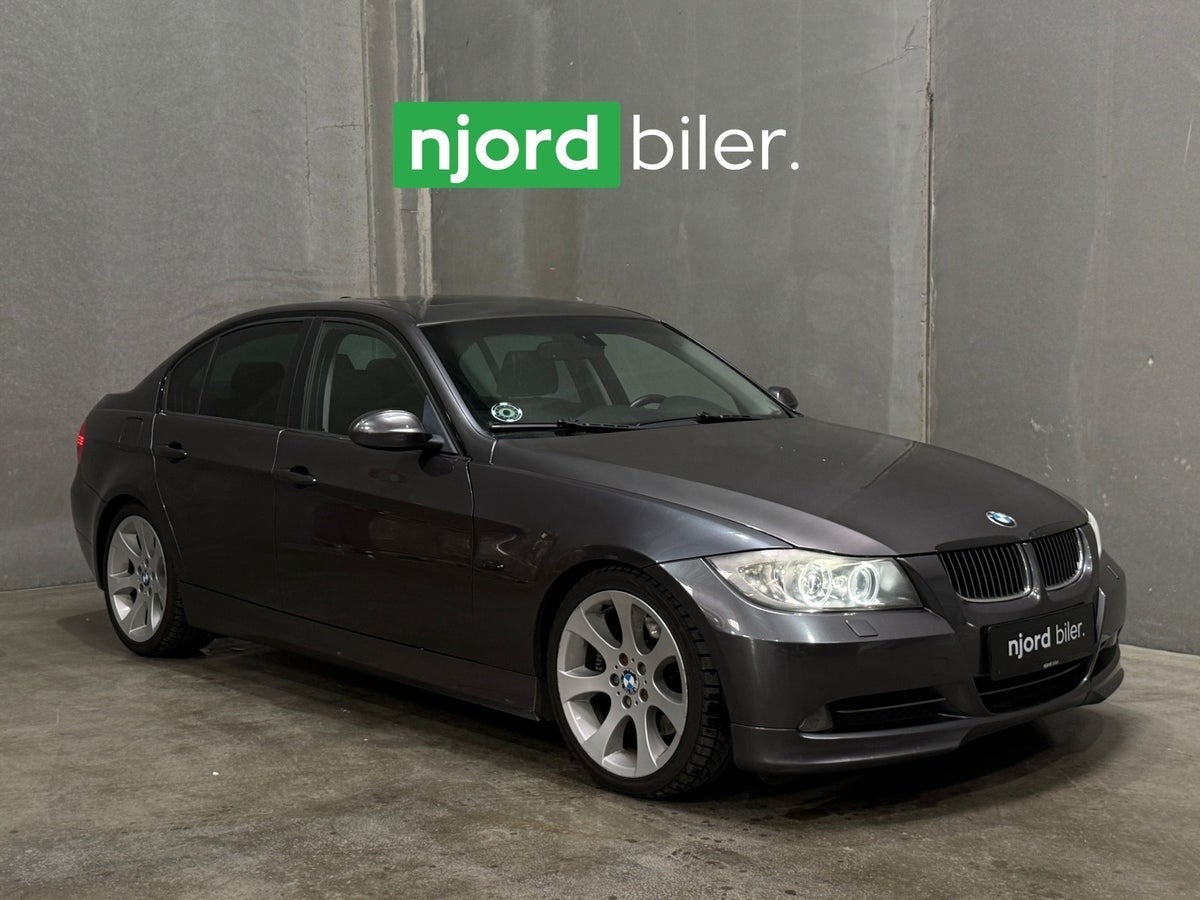 BMW 330i