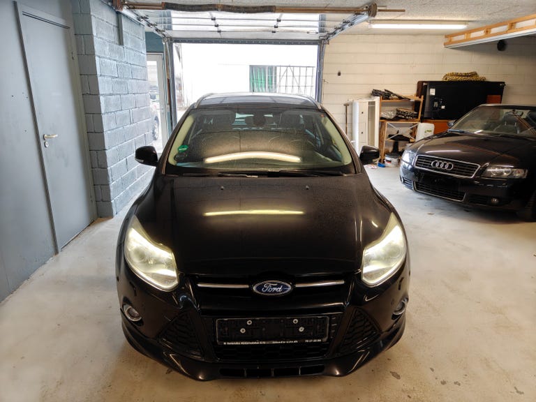 Ford Focus SCTi 182 Titanium stc.
