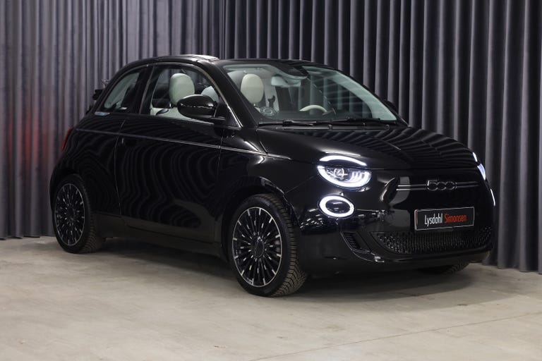 Fiat 500e la Prima Cabrio