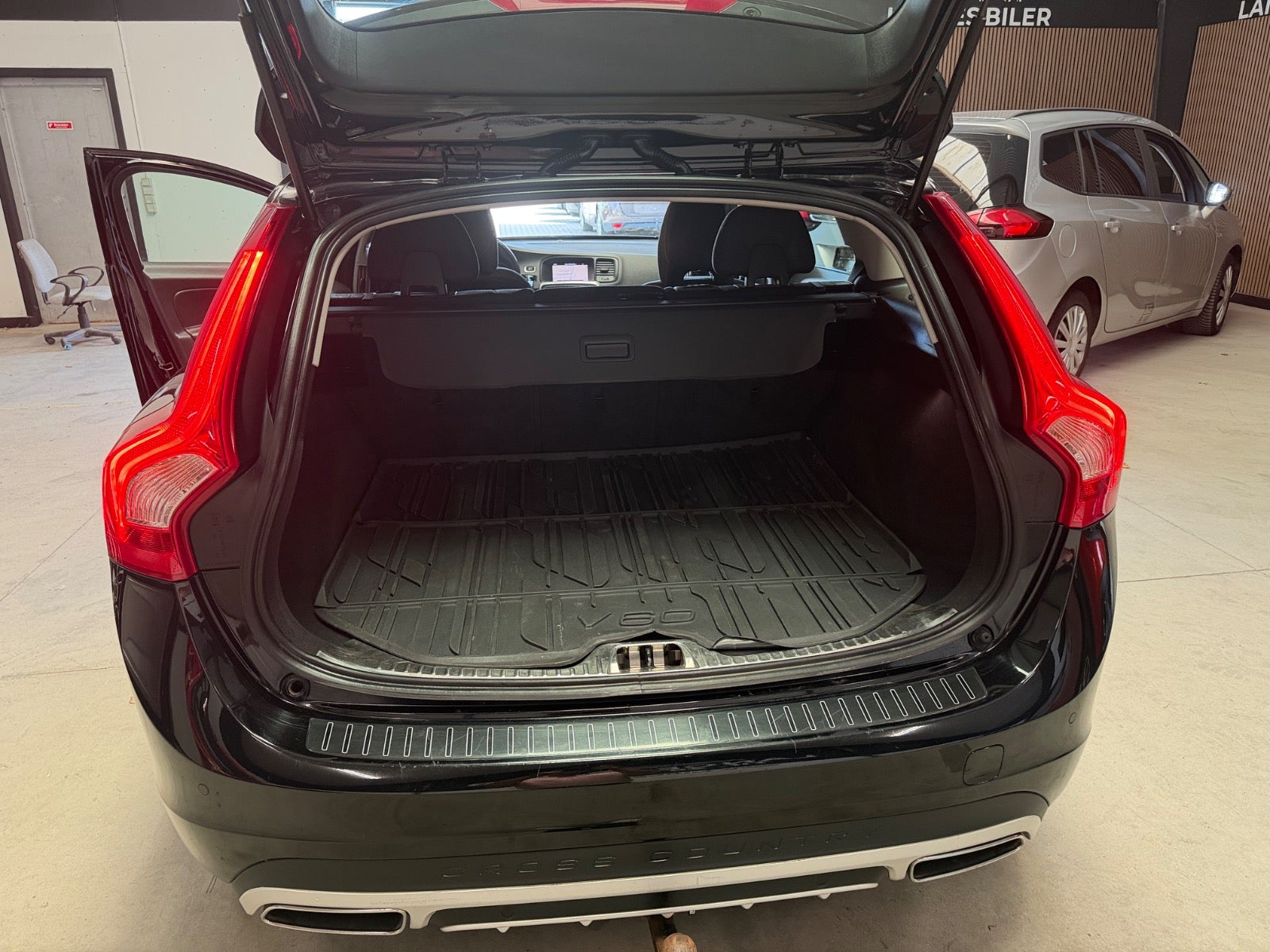 Volvo V60 CC D3 150 Kinetic - billede 14