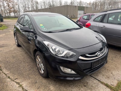 Hyundai i30 1,6 CRDi 110 Style Eco 3d