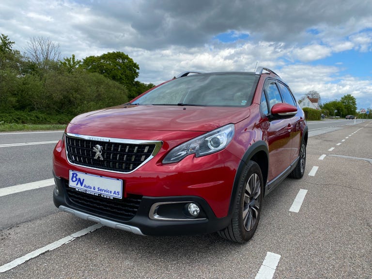 Peugeot 2008 BlueHDi 100 Allure Sky