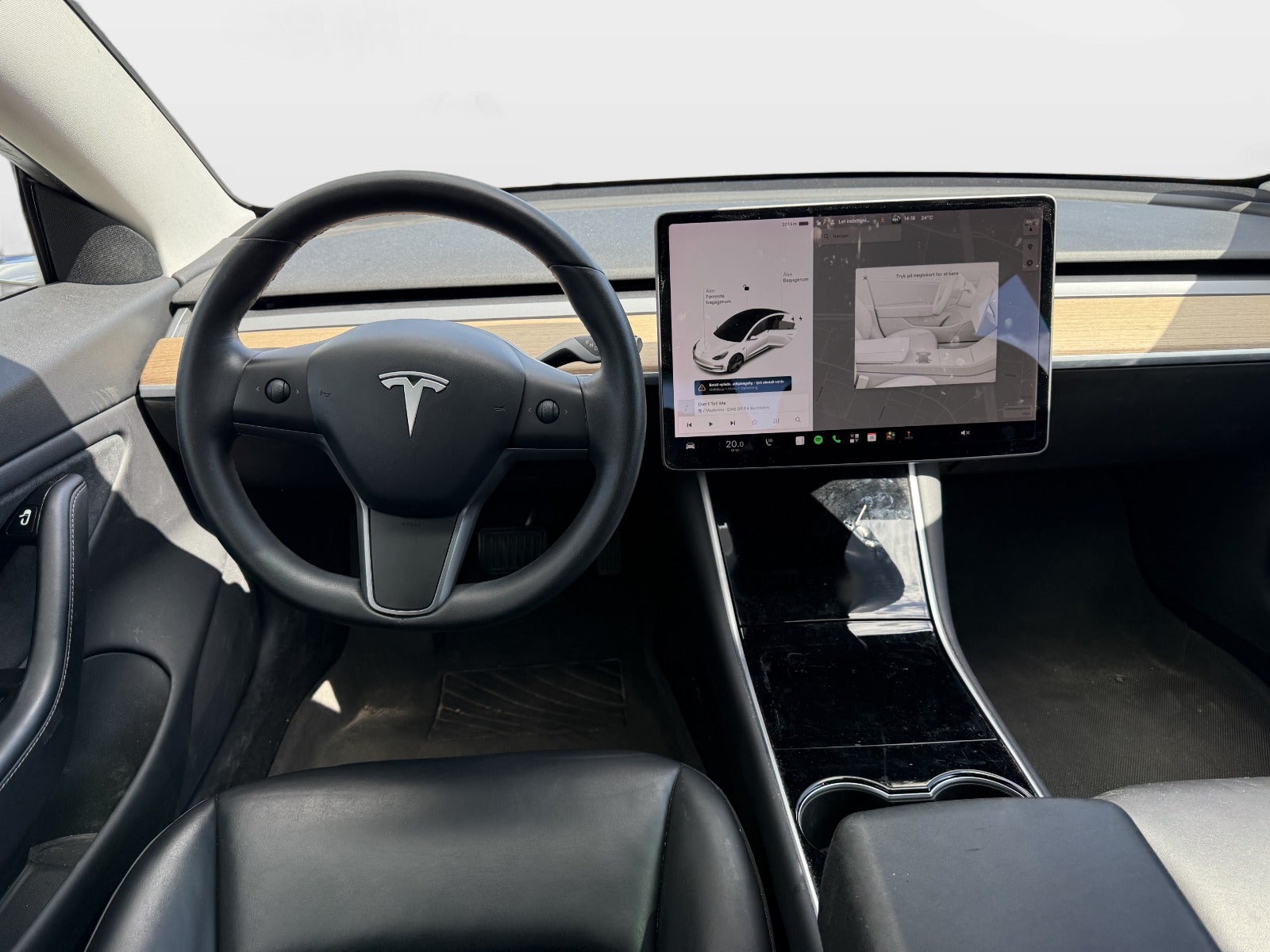 Billede af Tesla Model 3  Standard Range+ RWD