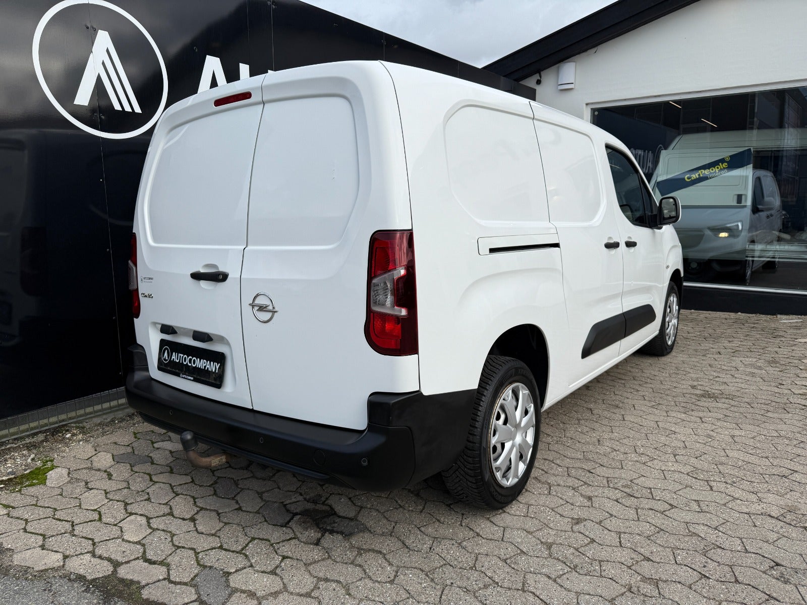 Opel Combo D 102 Enjoy L2V2