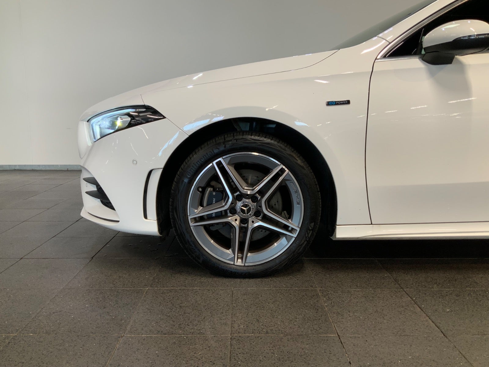 Mercedes-Benz A 250 e