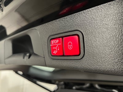 Mercedes EQB300 Progressive 4Matic Van