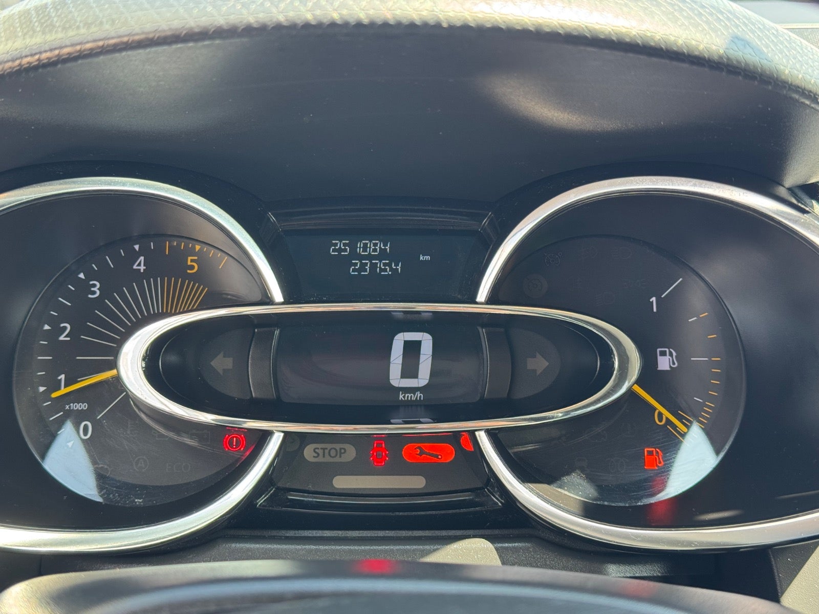 Billede af Renault Clio IV 1,5 dCi 75 Expression Sport Tourer