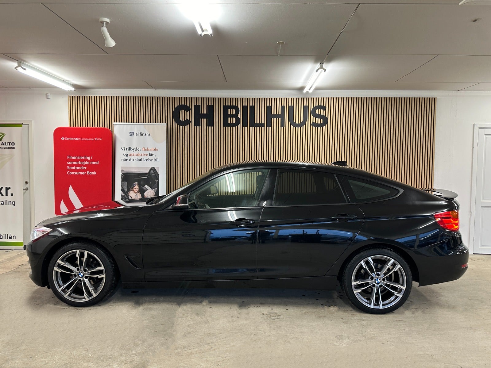 BMW 320i 2015