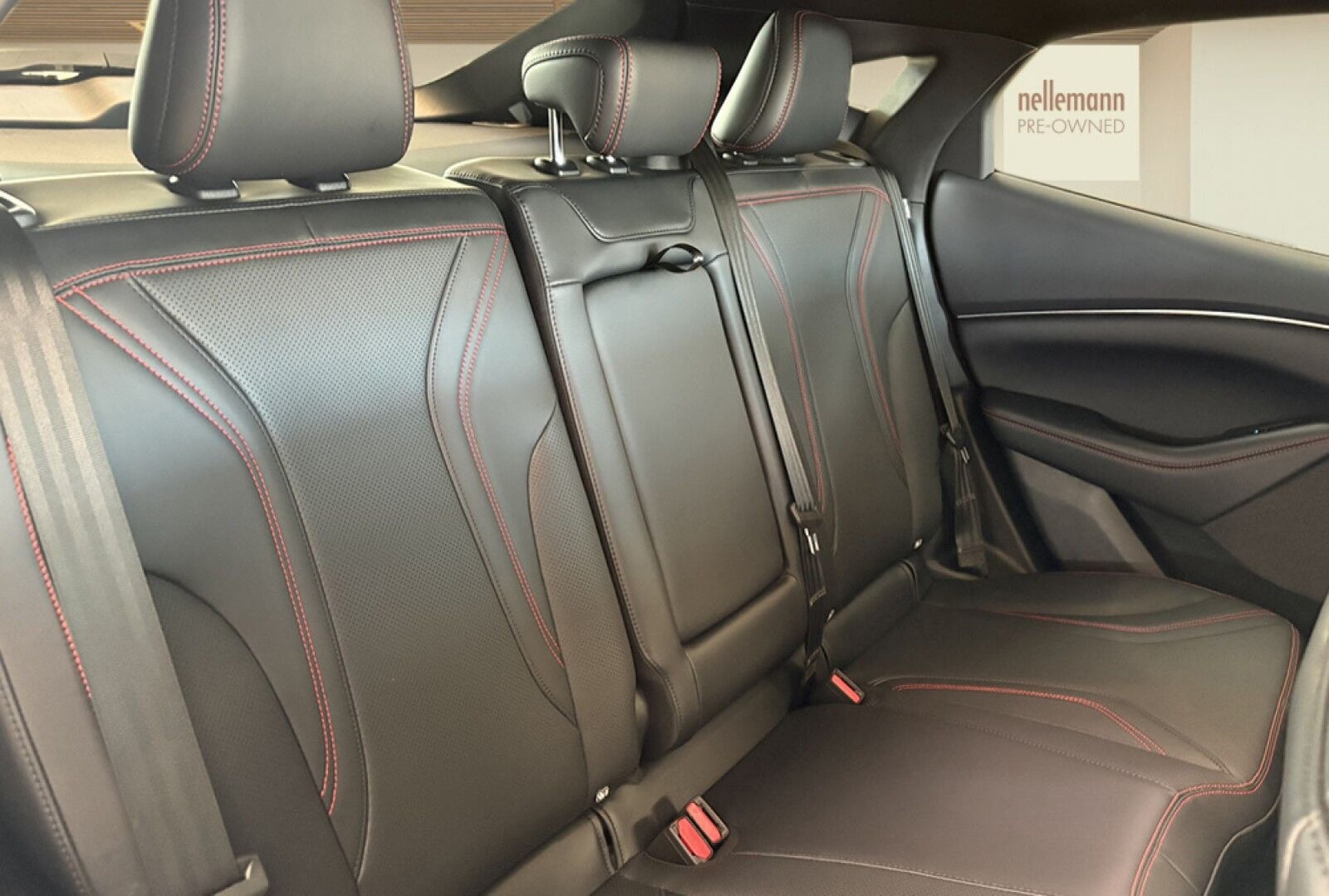 Ford Mustang Mach-E Premium Standard Range AWD