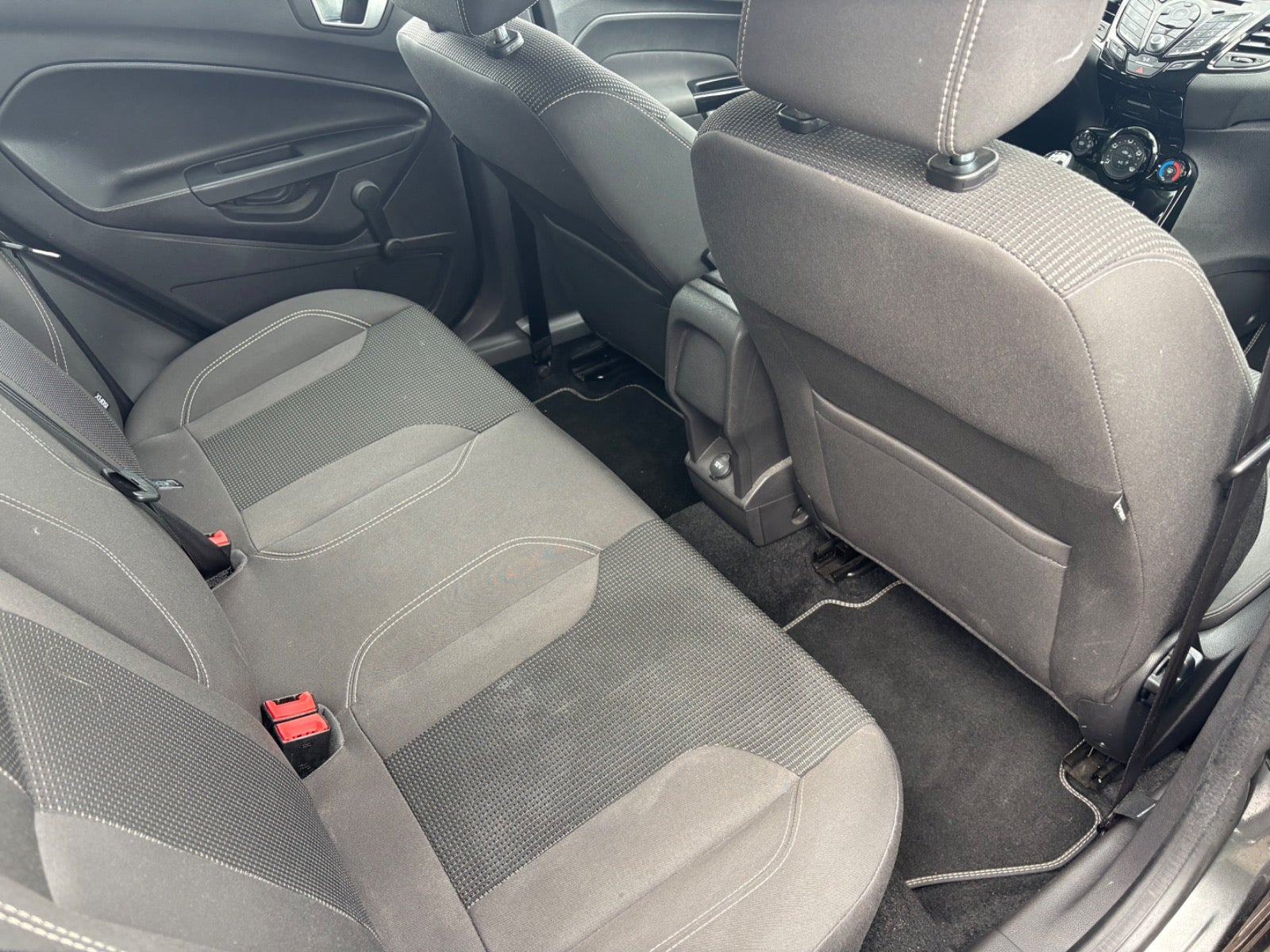 Ford Fiesta SCTi 100 Titanium