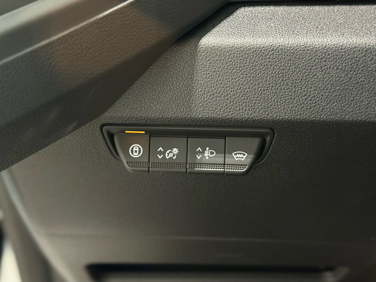 Renault Master V T35 E-Tech L2H2 Kassevogn billede 15